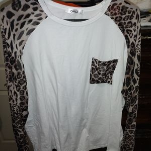 Leopard print women's tee